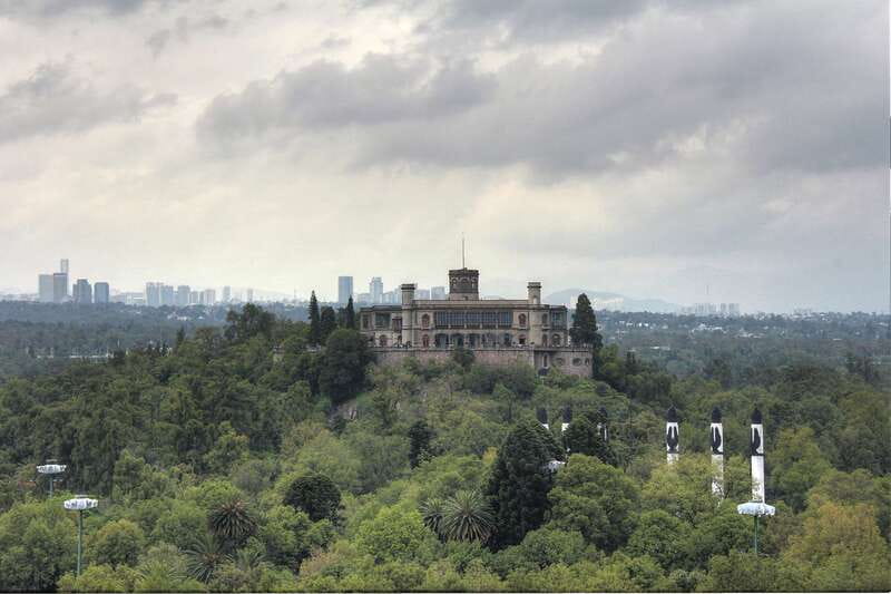 Mexico City: Hop-on Hop-off City Tour by Turibus 2-Day Pass - Two days sounds generous, but route timing matters