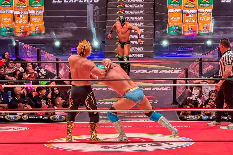 Mexico City: Lucha Libre Show, Walking Tour & Tequila - The guides make the difference