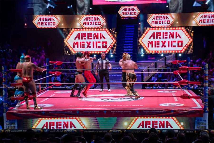 Mexico City: Lucha Libre Show, Walking Tour & Tequila - Who should book this experience
