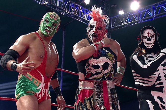 Mexico City: Lucha Libre wrestling show tickets - Inside Arena México with a ringside view
