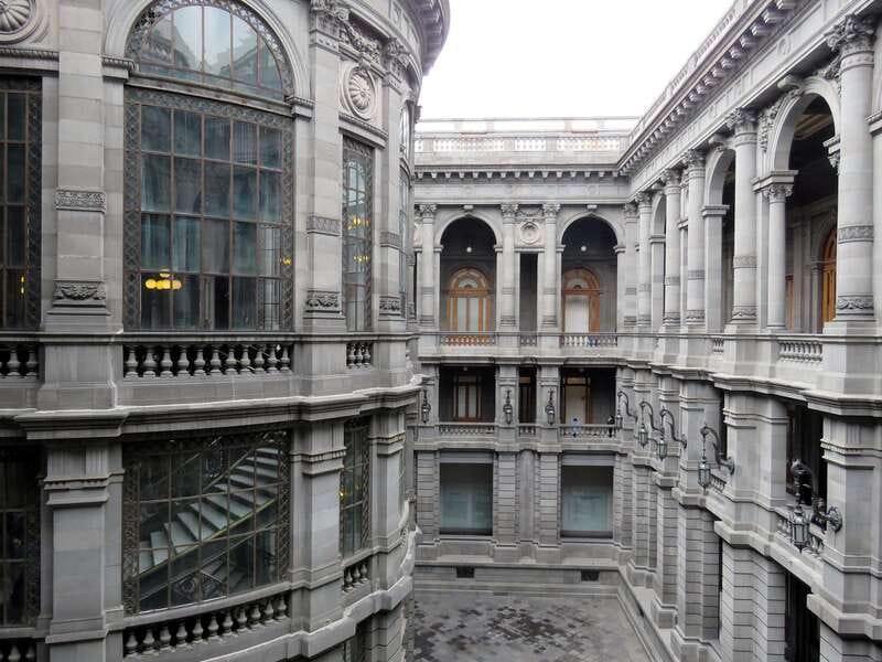 Mexico City Must-see Buildings & Palaces - Why these four buildings make a useful first look at Mexico City