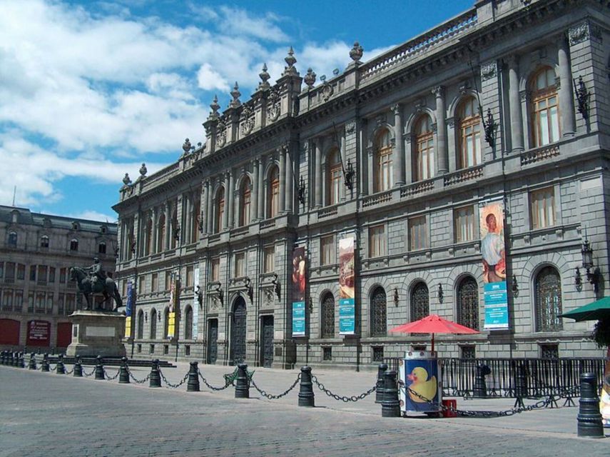 Mexico City Must-see Buildings & Palaces - Timing, language, and physical access
