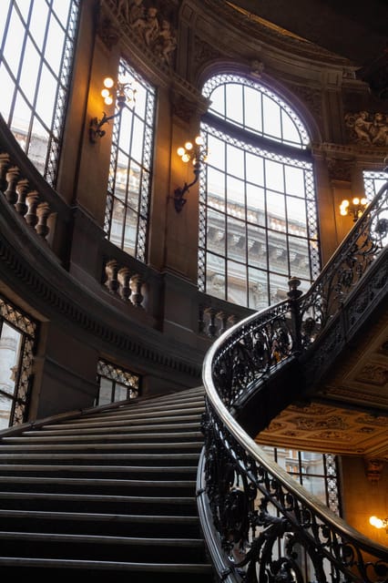 Mexico City: National Art Museum Guided Tour - From Novohispanic art to French furnishings