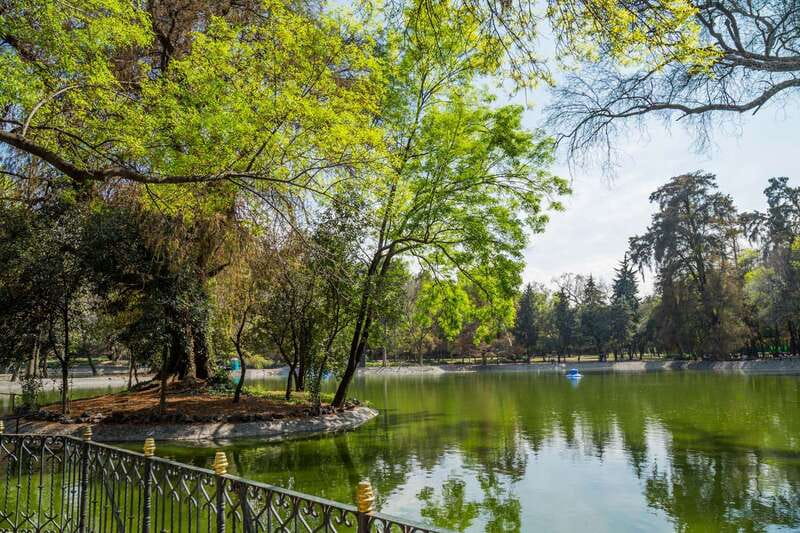 Mexico City: Private Chapultepec Park Bike Tour - What the guides add to the ride