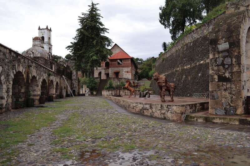 Mexico City: Private Magic Towns & Basaltic Prisms Tour - Key points at a glance