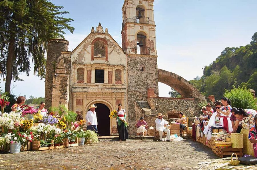 Mexico City: Private Magic Towns & Basaltic Prisms Tour - Is $444 per person good value?