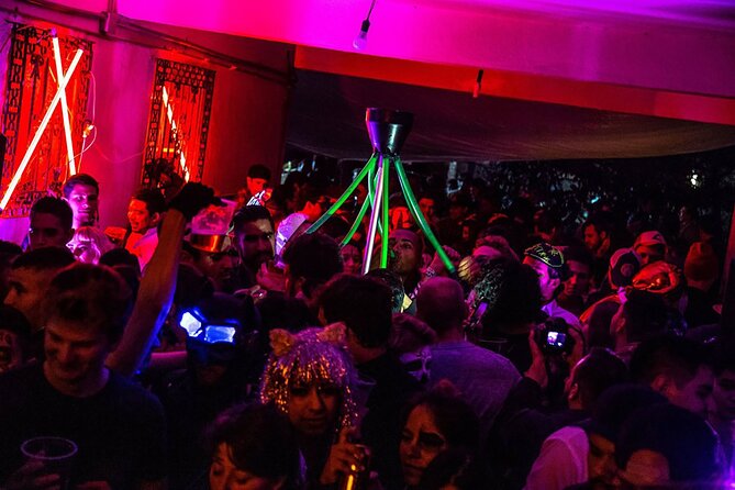 Mexico City Pub Crawl - What the five-stop route feels like