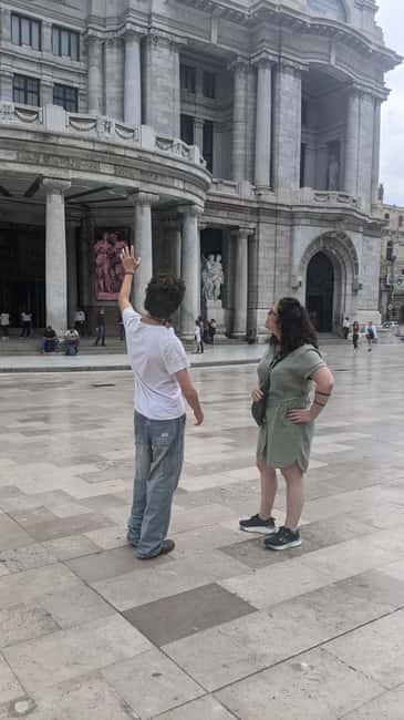 Mexico City: Queer Mexican History - Hemiciclo a Juárez and the first historical connections