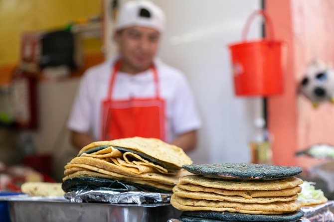 Mexico City: Roma & Condesa Private & Personalized Walking Tour - Slowing down in La Condesa