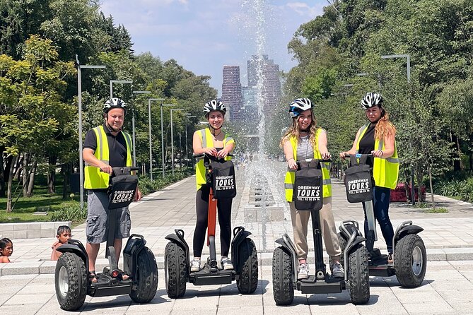 Mexico City Segway Tour: Polanco & Chapultepec Park - What the guides add to the ride