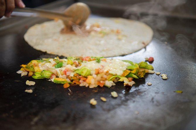 Mexico City Street Food: A Beginner's Guide - What the small group changes
