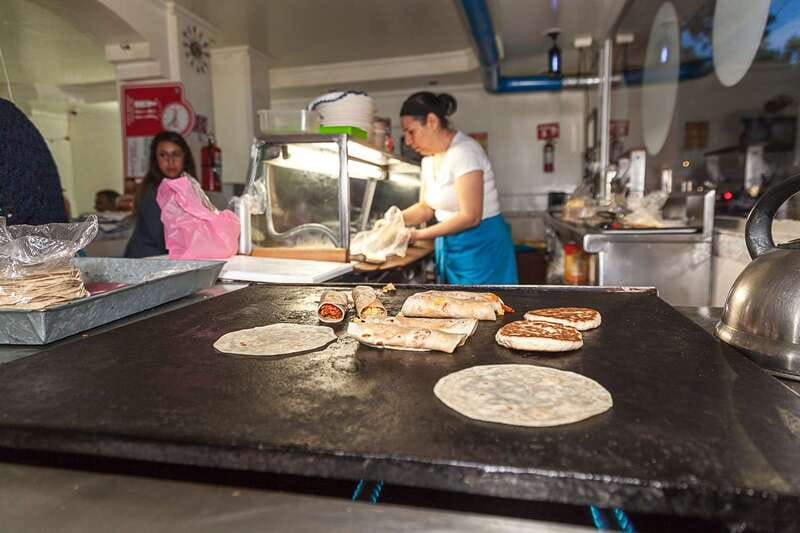 Mexico City: Tacos & Mezcal Night Food Tour - Five taquerías, four neighborhoods, one hungry evening