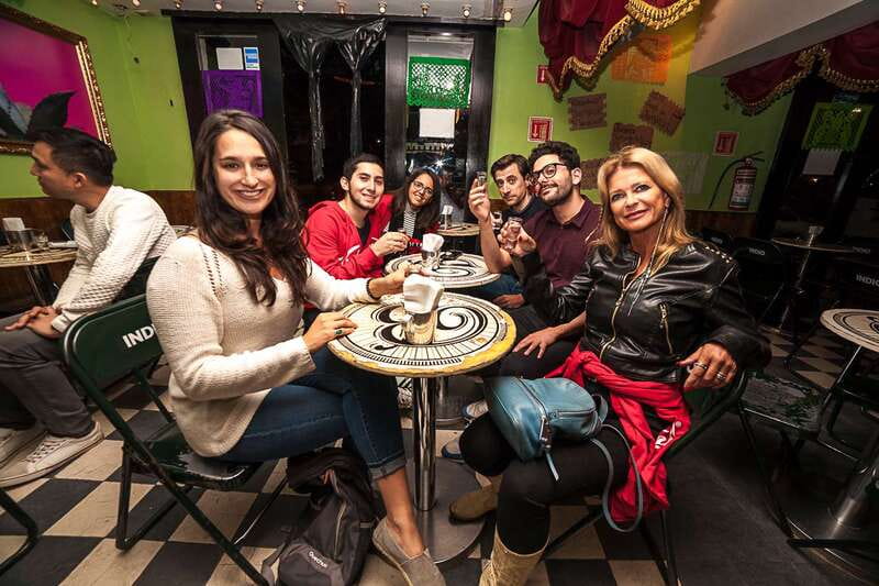Mexico City: Tacos & Mezcal Night Food Tour - Mezcal tasting: three pours and one cocktail