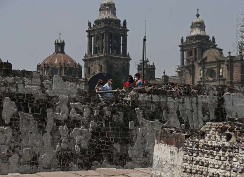 Mexico City: Templo Mayor Skip-the-Line Entry Ticket - Seeing Tenochtitlan beneath modern Mexico City