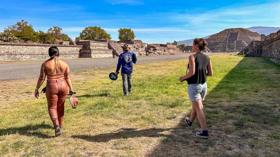Mexico City: Teotihuacan Early or Afternoon Access Tour - The obsidian workshop and spirits tasting
