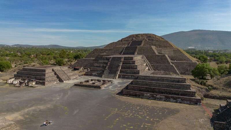 Mexico City: Teotihuacan First Entry Tour with Expert Guide - Lunch, the long ride home, and the full eight hours