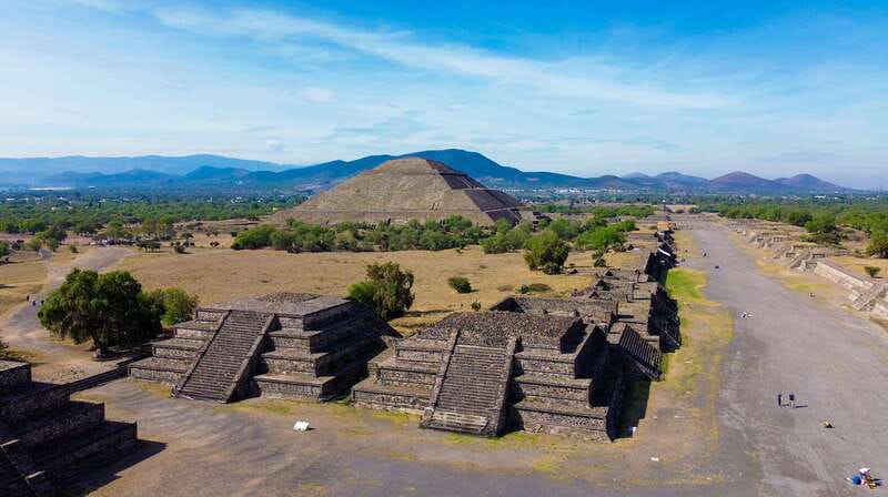 Mexico City: Teotihuacan First Entry Tour with Expert Guide - Who will get the most from this tour