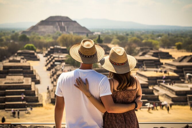 Mexico City Teotihuacan Tour (Private & All-Inclusive) - Walking the Avenue of the Dead and central pyramids