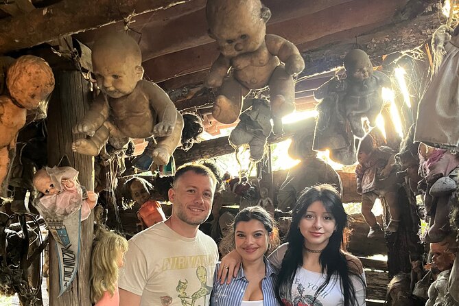 Mexico City The island of dolls, games and drinks - Why the Island of the Dolls is only half the story