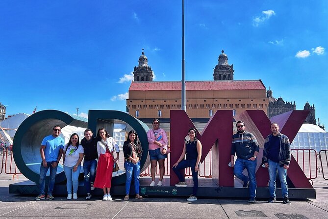 Mexico City Tour Bilingual Tour - The Bilingual Format Needs Careful Reading