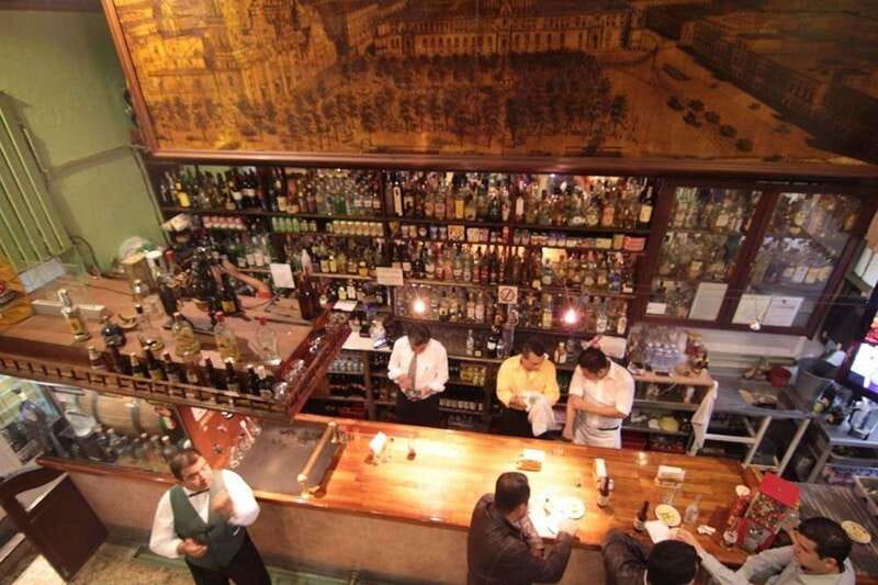 Mexico City: Traditional Mexican Bars of the Historic Center - Food, tequila, mezcal, and spending wisely