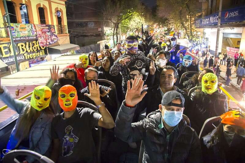 Mexico City: Turiluchas Amazing Wrestling Show - The 45-minute Turibus ride to the arena