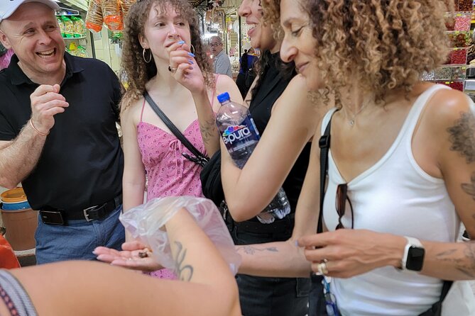 Mexico City Vegan & Veggie Market Explorer plus Cooking Lesson - Group size, timing, and guide quality
