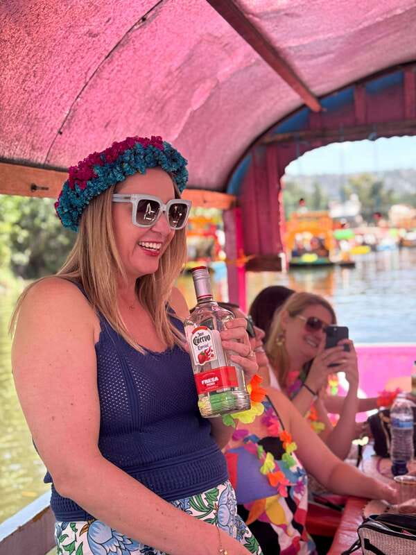 Mexico City: Xochimilco Boat Party with Unlimited Drinks - Live music and what costs extra