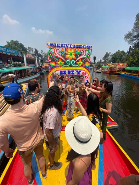 Mexico City: Xochimilco Boat with Guacamole & Premium Drinks - Why Xochimilco works best from a trajinera