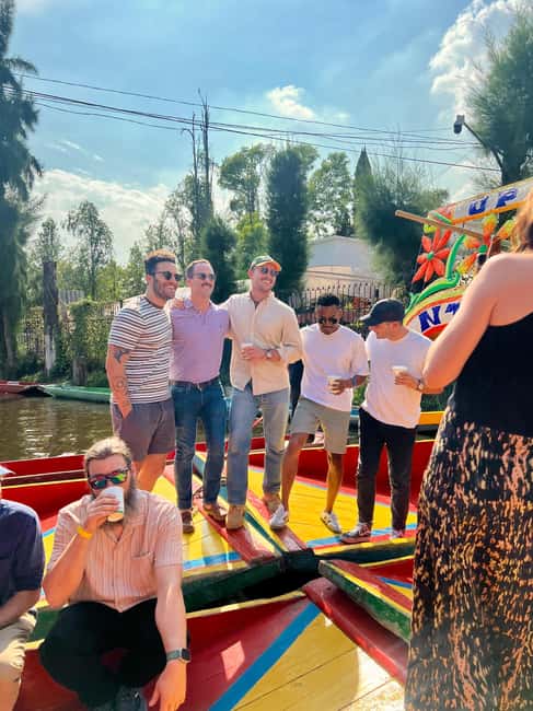 Mexico City: Xochimilco Boat with Guacamole & Premium Drinks - Meeting at Canal 237 and getting settled