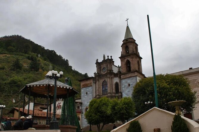 Monarch Butterfly Tour Mexico: Sierra Chuincua and Magic Town - Practical details that will improve your day