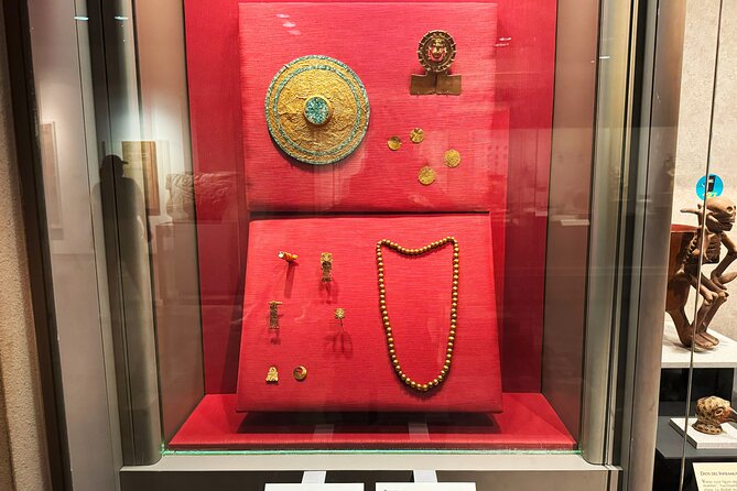 Museo Nacional de Antropología - Small Groups - Raúl’s guiding style and the English advantage