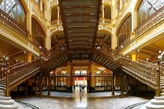 Must-see Buildings & Palaces of Mexico City - Alameda Central adds a pleasant final walk
