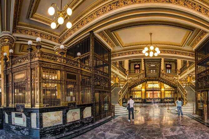 Must-see Buildings & Palaces of Mexico City - Is $49 a fair price?