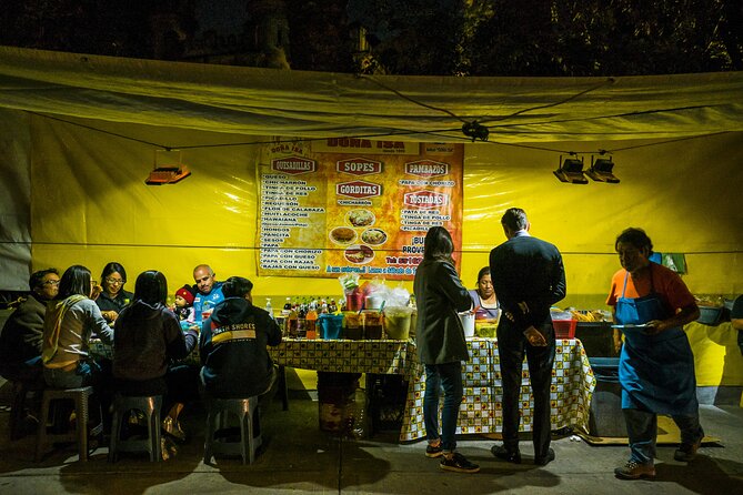 Night Street Food & Bike Tour / Small Groups /All Inclusive - Parque España and the final street-food stops