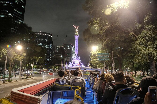 Night Tour of Mexico City Panoramic Ride on a Double-Decker Bus - How the audio system really works