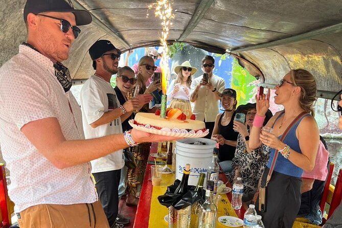 Pako ToursMX Trajinera Fiesta Float- Xochimilco Mexico City - Drinks are included, but lunch is not