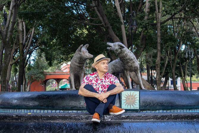 Photoshoot CDMX | Portraits | Mexico City - Starting beneath the tiles at Casa de los Azulejos