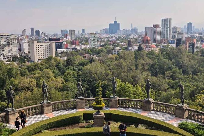 Private Chapultepec Park by Bike Guided Tour - Canadian Totem and international gestures