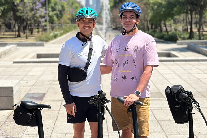 Private Ebike Tour in Chapultepec Forest in CDMX - Nezahualcoyotl, Don Quijote, and the lake