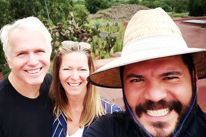 Private Teotihuacan Half-Day Tour from Mexico City - What the $370.40 price means