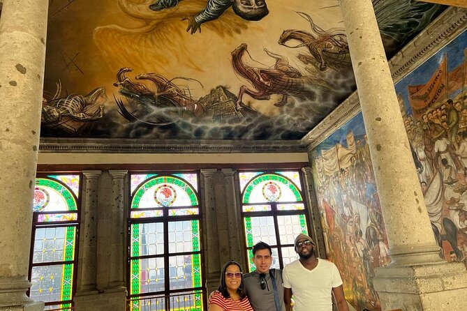 PRIVATE Tour Chapultepec Castle - The city view from the hilltop