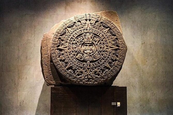 PRIVATE Tour Downtown & Anthropology Museum & Chapultepec Castle - Reading Mexico City through El Ángel and Reforma