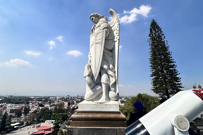 Private tour of the basilica of Guadalupe with Guadalupano museum - La Ofrenda and Its Two Waterfalls