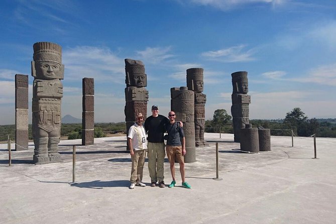 Private Tour: Pyramids of Teotihuacan and Piramides of Atlantes de Tula - The drive and the included lunch