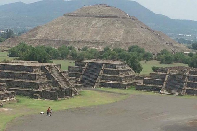 Private Tour: Teotihuacan and Guadalupe Shrine - Is $189.99 per person a fair price?