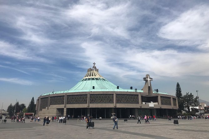 Private Tour Teotihuacan Pyramids & Basilica of Guadalupe - The Value of a Private Full-Day Tour