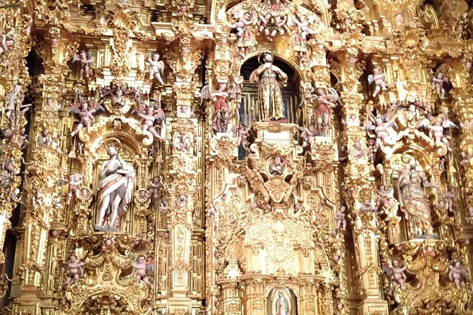 Private Tour: Tula and Tepotzotlan Day Trip from Mexico City - Tepotzotlán’s gold-covered San Francisco Javier chapel
