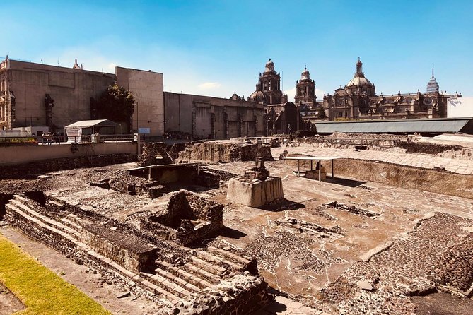 Private Walking Tour Gems of the Historic Center of Mexico City - Metropolitan Cathedral: centuries of styles under one roof