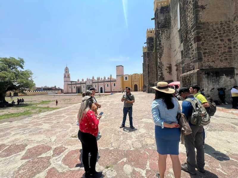 Puebla: Walking Tour of Puebla City - Inside Biblioteca Palafoxiana